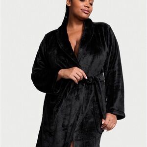 Victoria's Secret Black Plush Wrap Robe